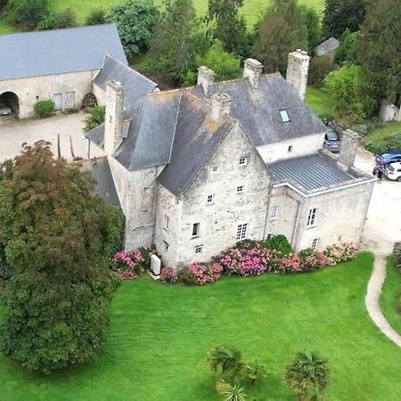 ヴァローニュ マノワール ドゥ サヴィニー Bed & Breakfast エクステリア 写真
