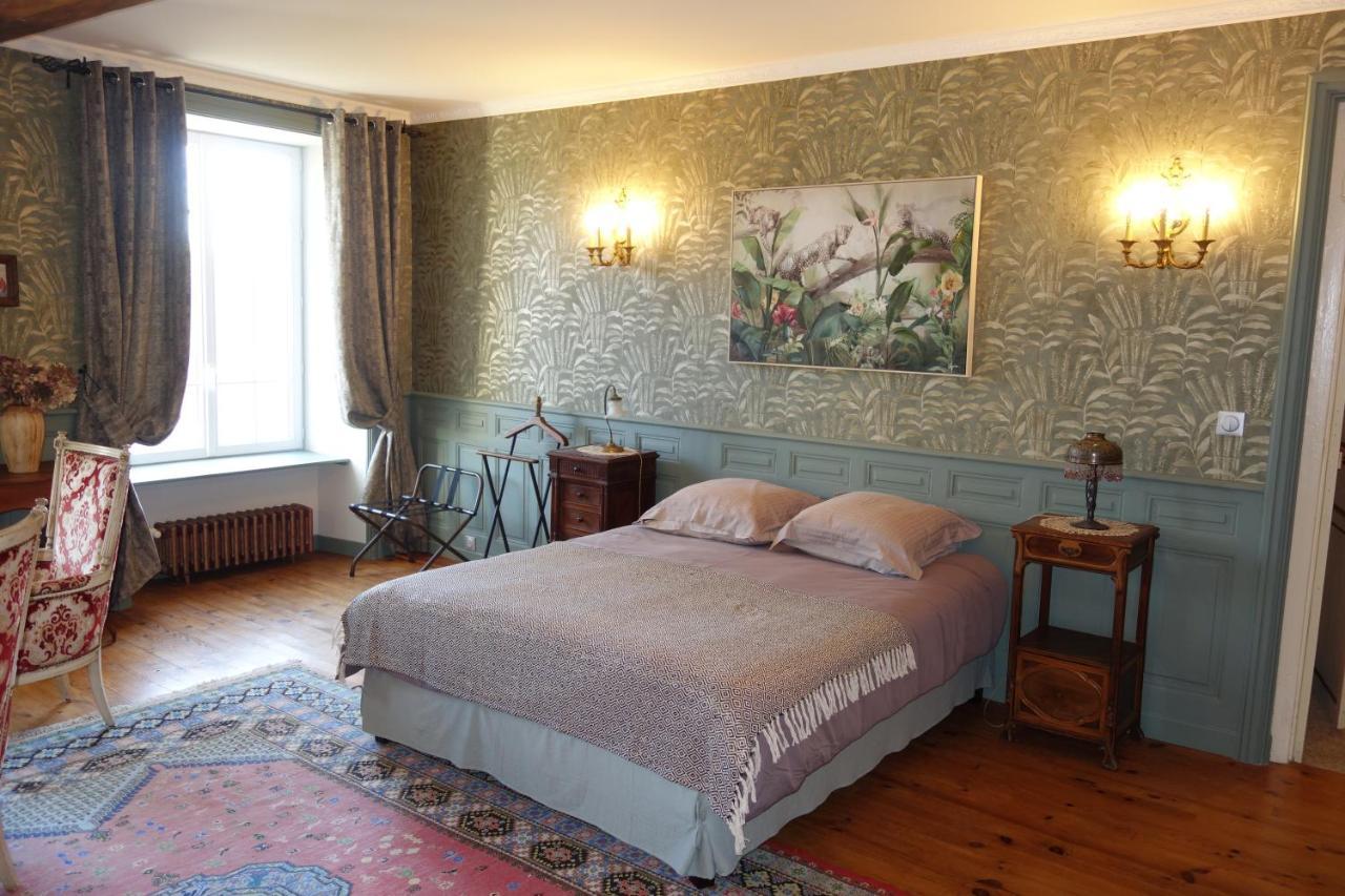 ヴァローニュ マノワール ドゥ サヴィニー Bed & Breakfast エクステリア 写真
