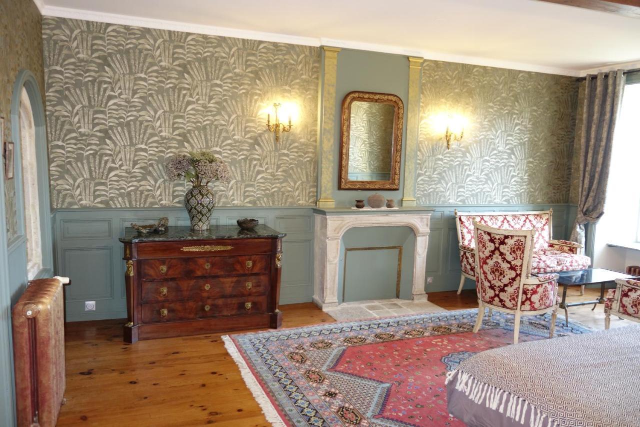 ヴァローニュ マノワール ドゥ サヴィニー Bed & Breakfast エクステリア 写真