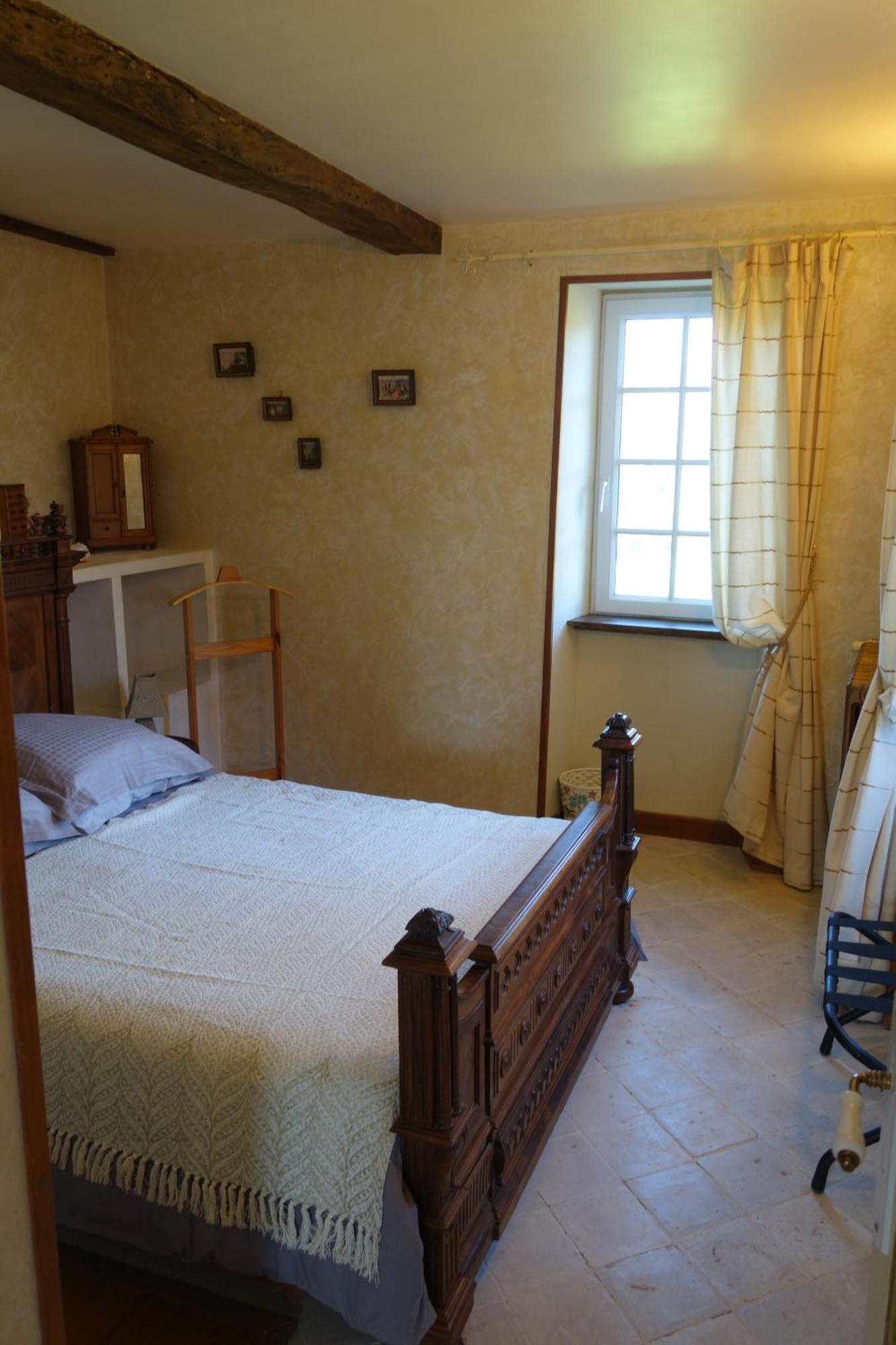 ヴァローニュ マノワール ドゥ サヴィニー Bed & Breakfast エクステリア 写真